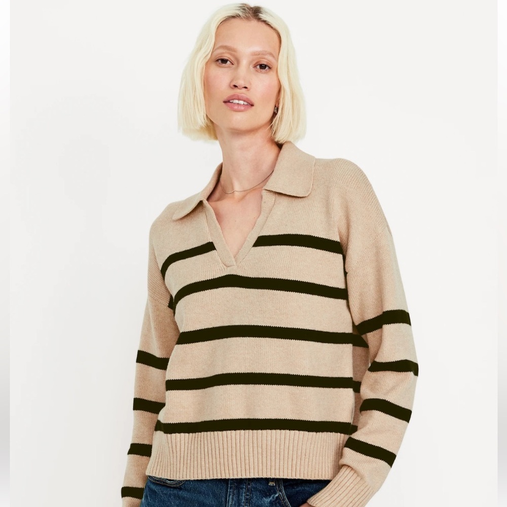 Old Navy sweater size XS